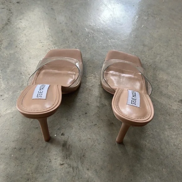 Steve Madden clear/nude mules - Picture 2 of 6